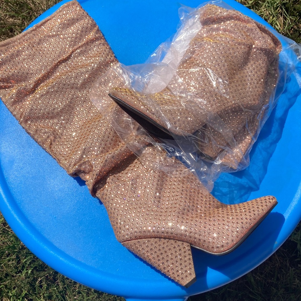 Bamboo Sparkling Gold Knee-High Boots